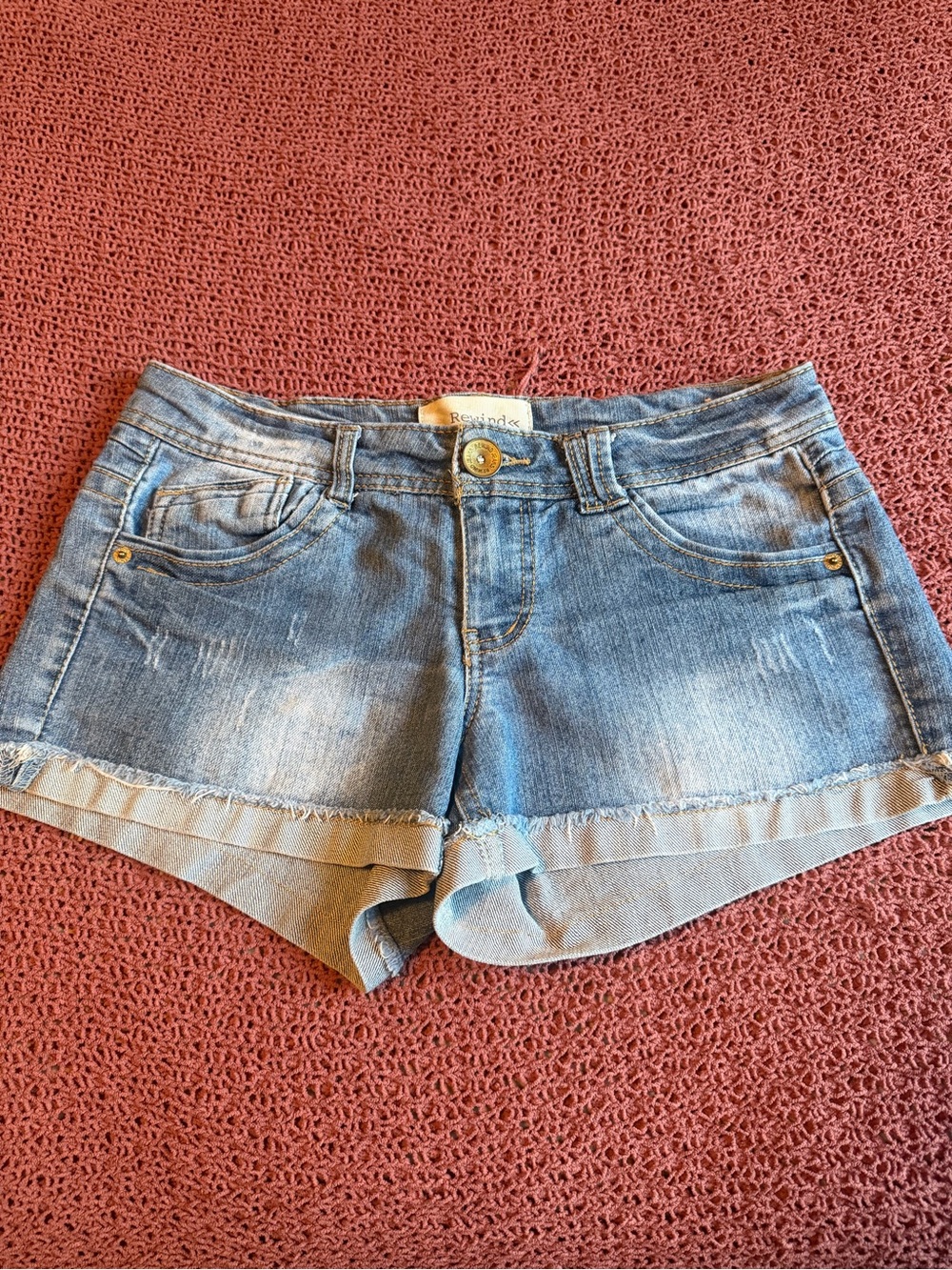 Rewind Denim Roll-Hem Shorts